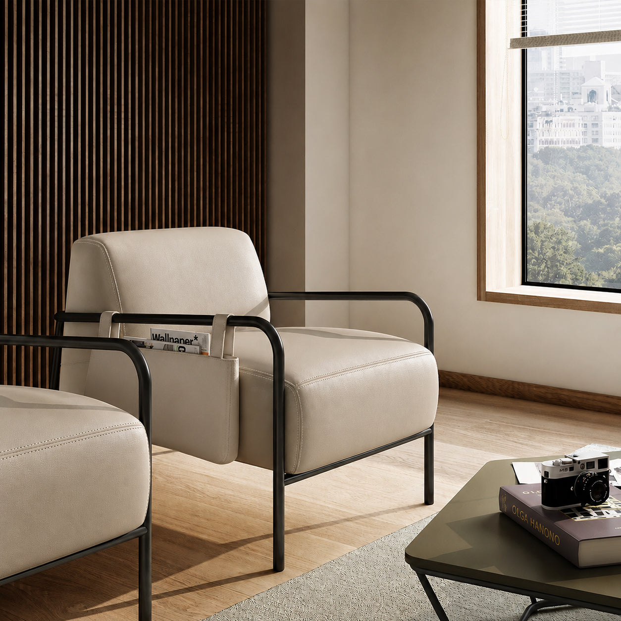 КОЖЕНО КРЕСЛО NATUZZI EDITIONS BIT C247 СЪС СТРАНИЧЕН ДЖОБ 15 LE MANS 1581