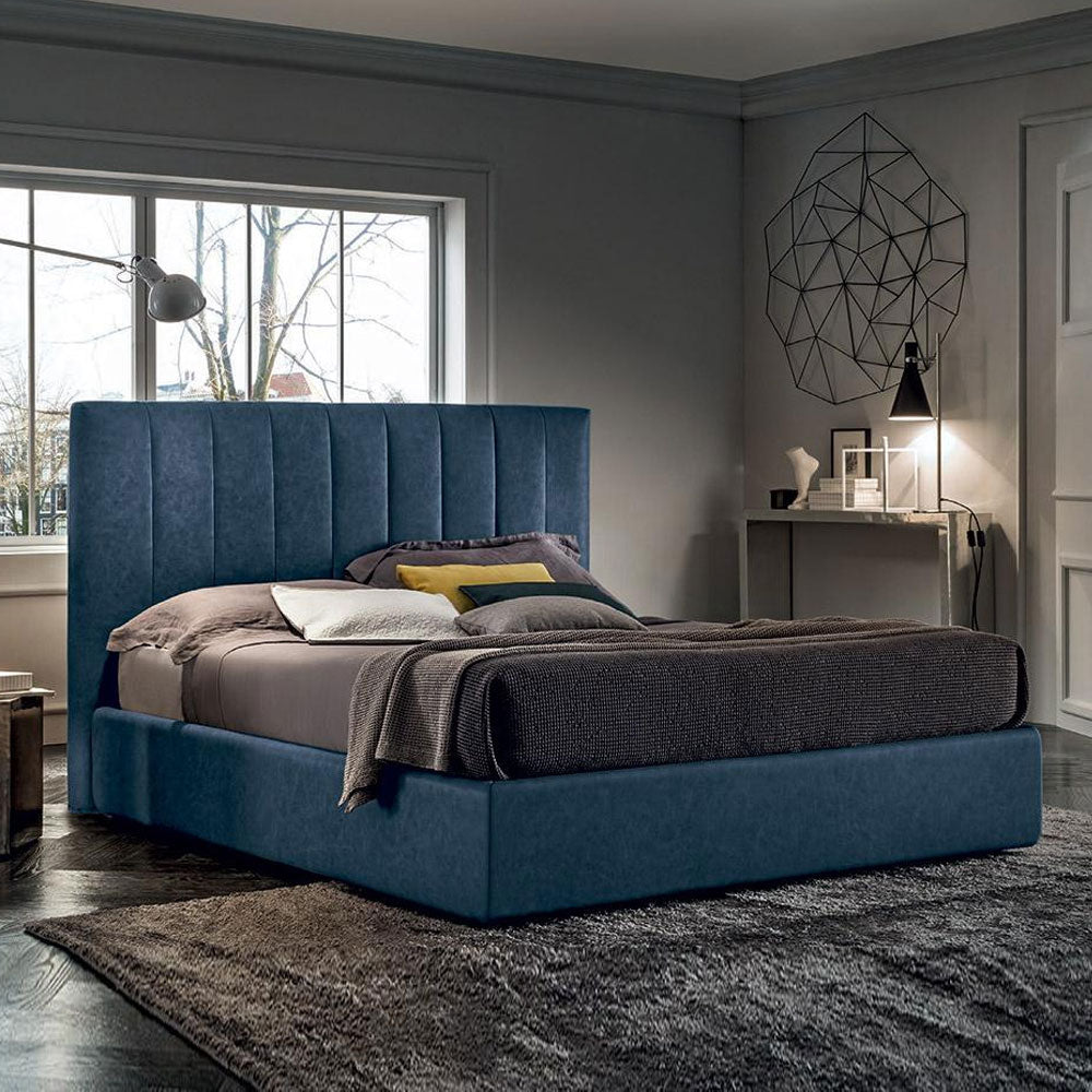 ИТАЛИАНСКА ТАПИЦИРАНА СПАЛНЯ FELIS CLYDE