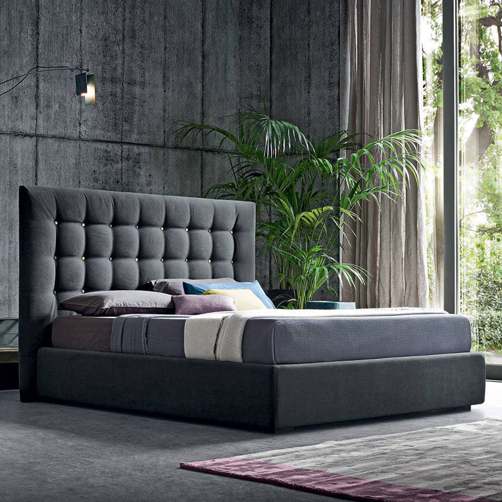 ИТАЛИАНСКА ТАПИЦИРАНА СПАЛНЯ FELIS KARL