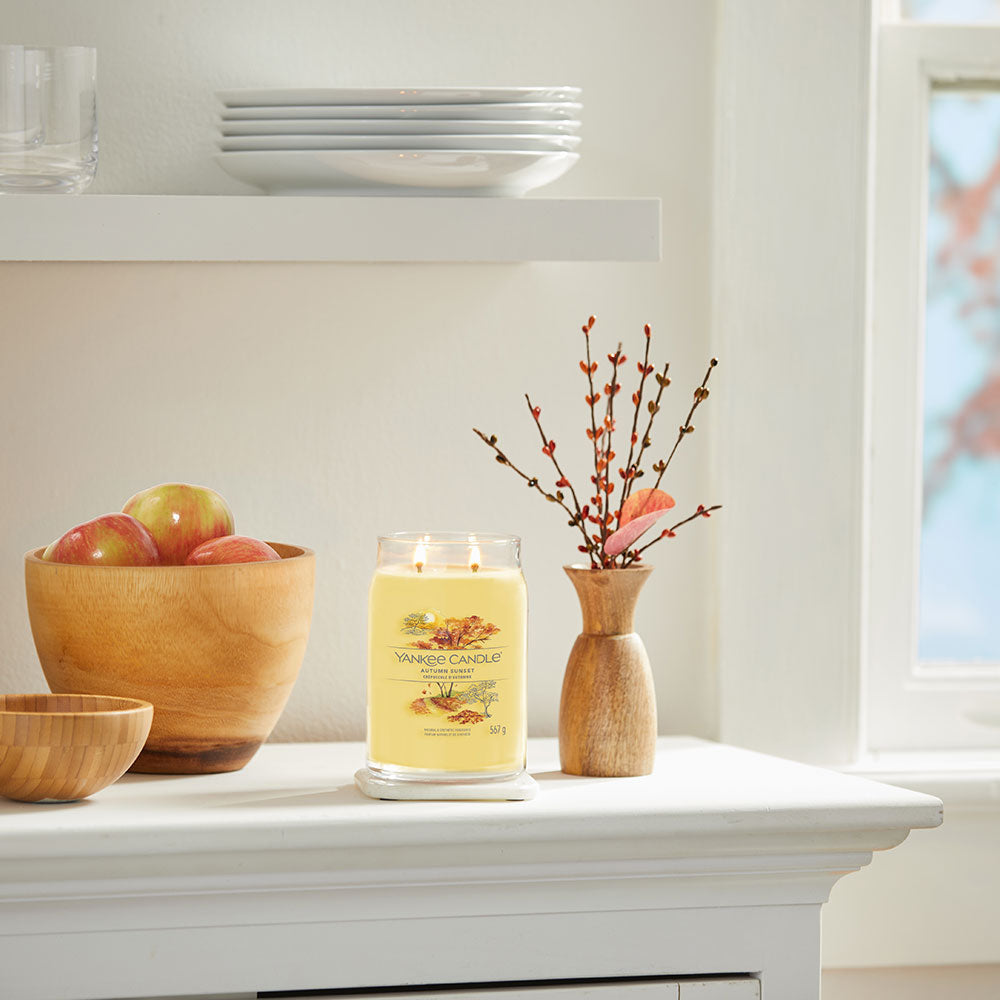СВЕЩ YANKEE CANDLE SIGNATURE AUTUMN SUNSET