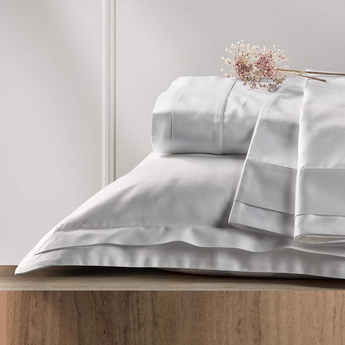 СПАЛЕН КОМПЛЕКТ BOVI LUXOR WHITE