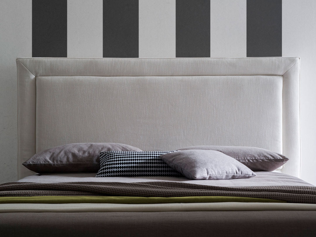 ИТАЛИАНСКА ТАПИЦИРАНА СПАЛНЯ FELIS ADRIAN