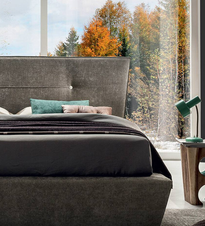 ИТАЛИАНСКА ТАПИЦИРАНА СПАЛНЯ FELIS CHRIS