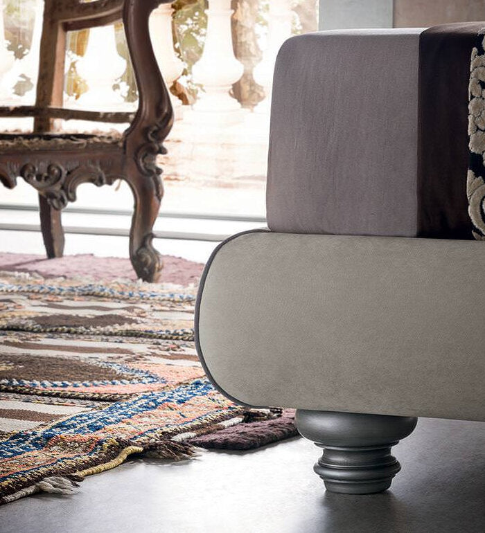 ИТАЛИАНСКА ТАПИЦИРАНА СПАЛНЯ FELIS DAMIAN