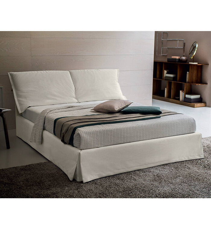 ИТАЛИАНСКА ТАПИЦИРАНА СПАЛНЯ FELIS EMILY