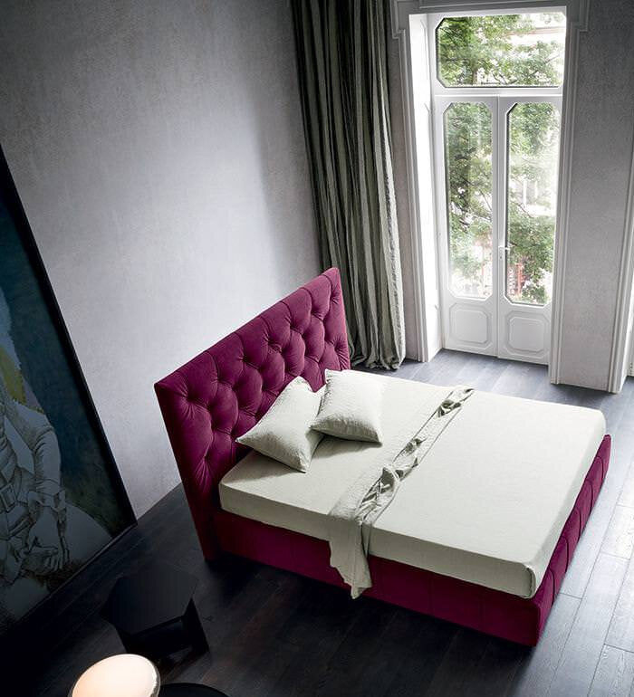 ИТАЛИАНСКА ТАПИЦИРАНА СПАЛНЯ FELIS HAMILTON