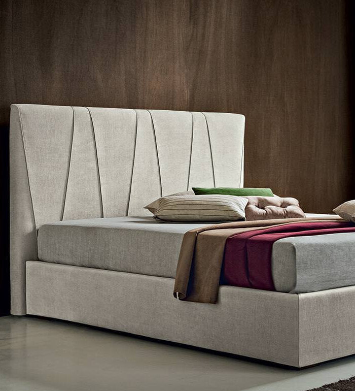 ИТАЛИАНСКА ТАПИЦИРАНА СПАЛНЯ FELIS JULIUS