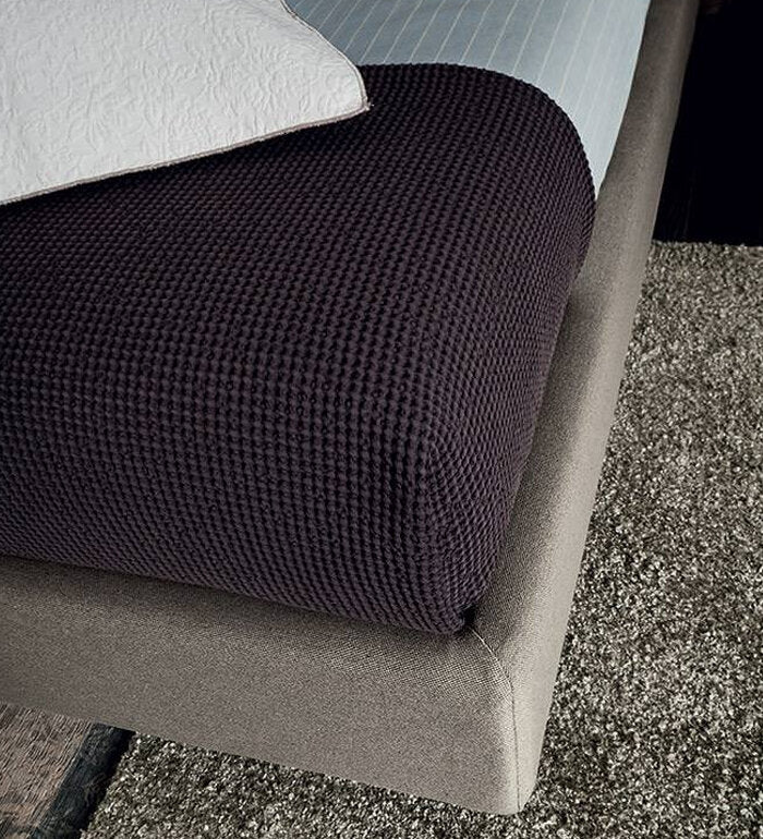 ИТАЛИАНСКА ТАПИЦИРАНА СПАЛНЯ FELIS MILLER