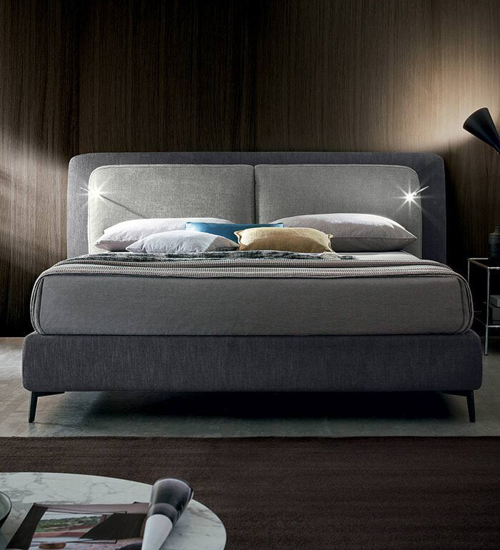 ИТАЛИАНСКА ТАПИЦИРАНА СПАЛНЯ FELIS PENNY