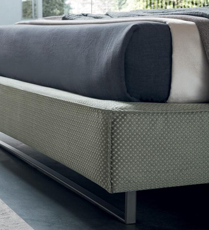 ИТАЛИАНСКА ТАПИЦИРАНА СПАЛНЯ FELIS BOWIE