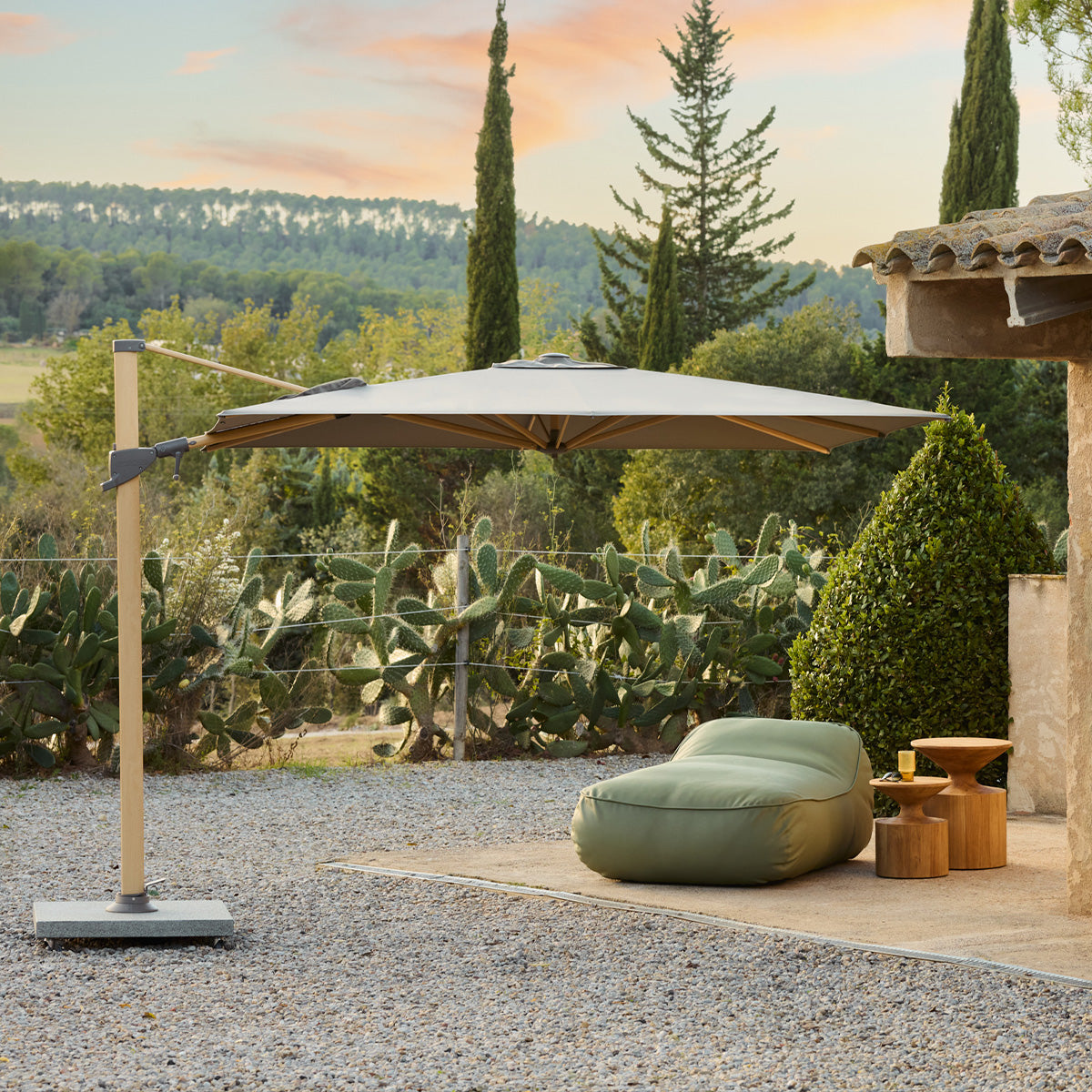 ГРАДИНСКИ ЧАДЪР JARDINICO AZORE LINEN LATTE