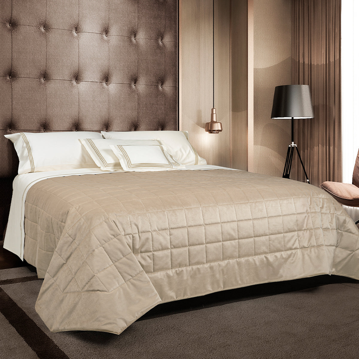 КУВЕРТЮРА SIGNORIA VELVET DARK BEIGE