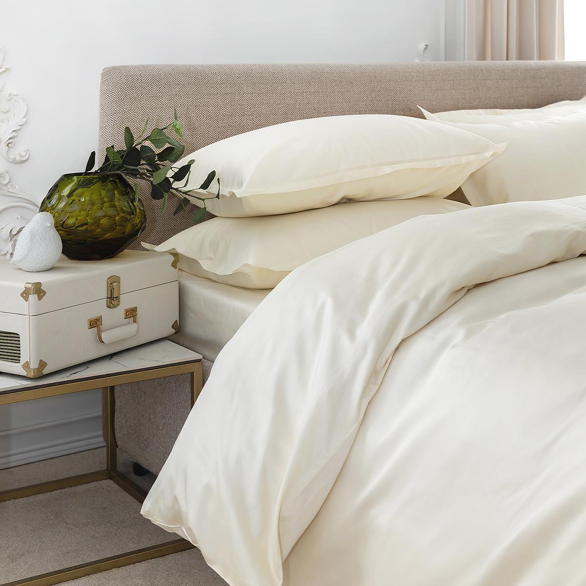 КОМПЛЕКТ КАЛЪФКИ ЗА ВЪЗГЛАВНИЦА WHITE BOUTIQUE САТЕН ANTIQUE WHITE