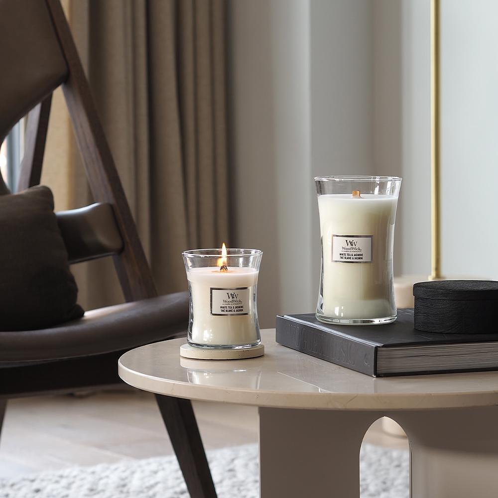 СВЕЩ WOOD WICK WHITE TEA AND JASMINE