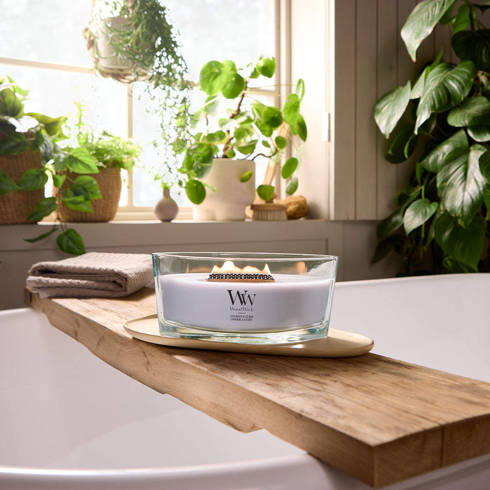 СВЕЩ WOOD WICK LAVENDER AND CEDAR ЕЛИПСА